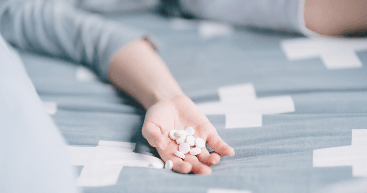 Can You Overdose on Melatonin? Symptoms, Risks, and What to Do - Sip2Sleep