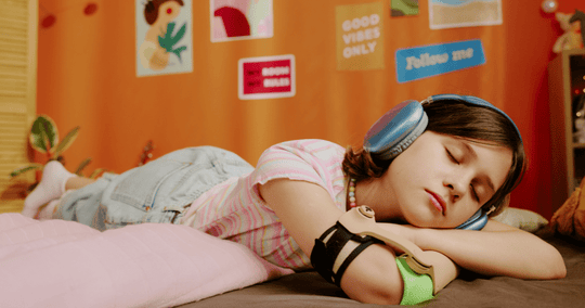 White, Pink, or Brown Noise: Which One Helps You Sleep Better?